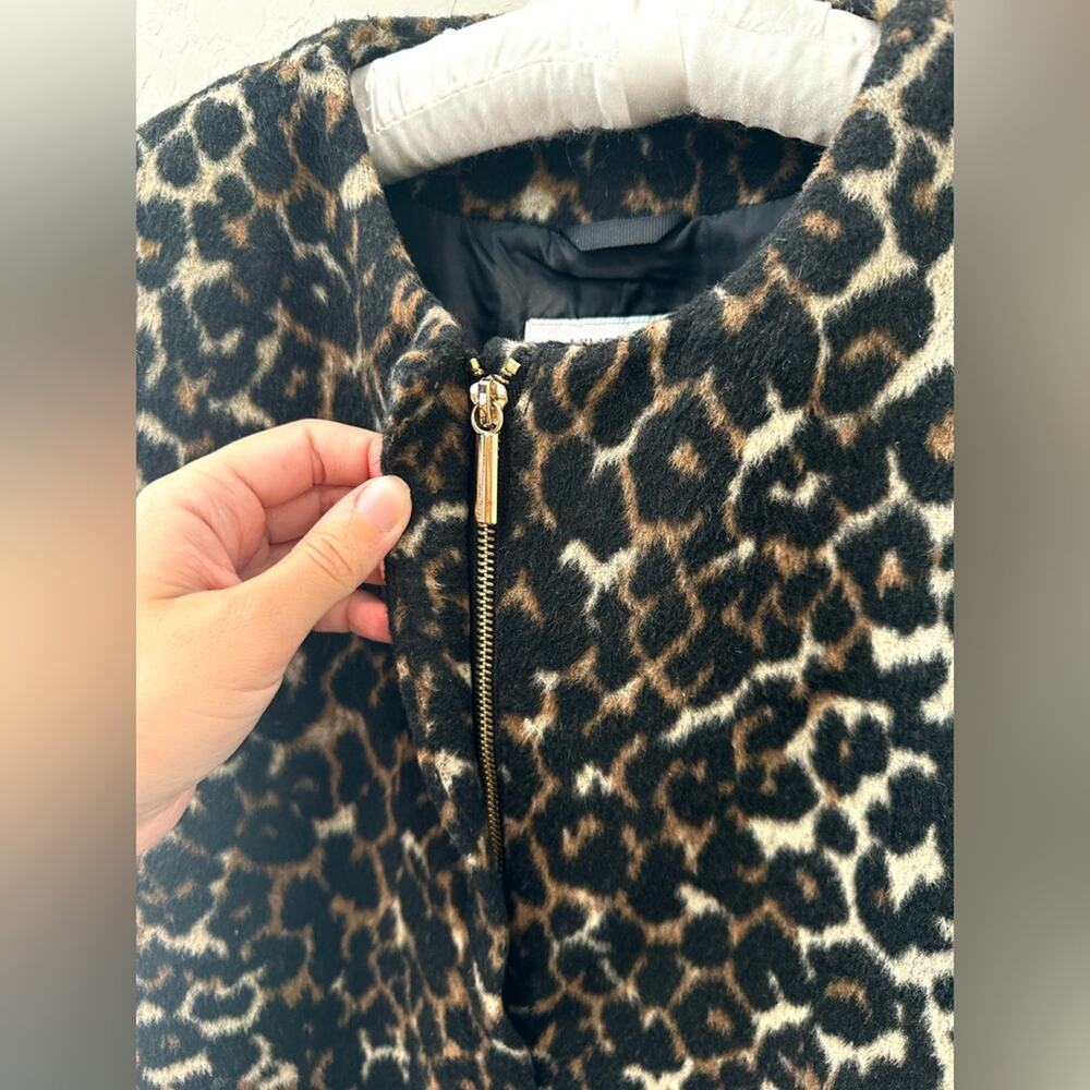 NINE WEST | Leopard Print Animal Faux Fur Zip Coat | Medium - Picture 3 of 8